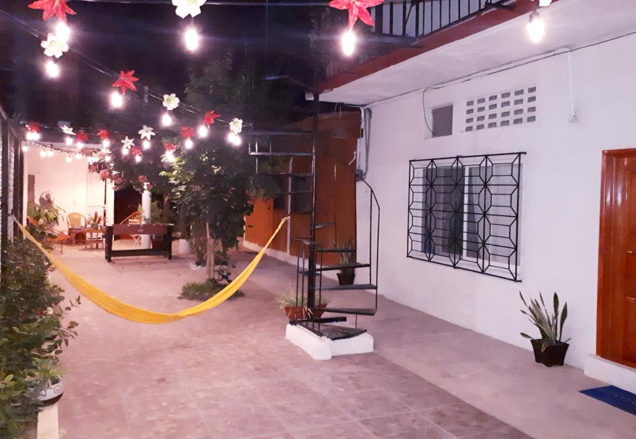 Casa Lao Centro Hotell Zihuatanejo Exteriör bild
